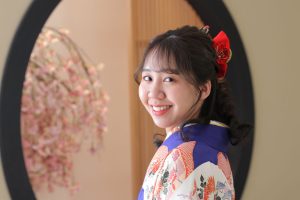 卒業式まで約1か月！卒業式の袴スタイルに合う様々なヘアアレンジを紹介いたします♪　鴻巣店